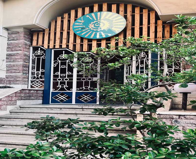 پانسیون مطالعاتی میدان ولیعصر